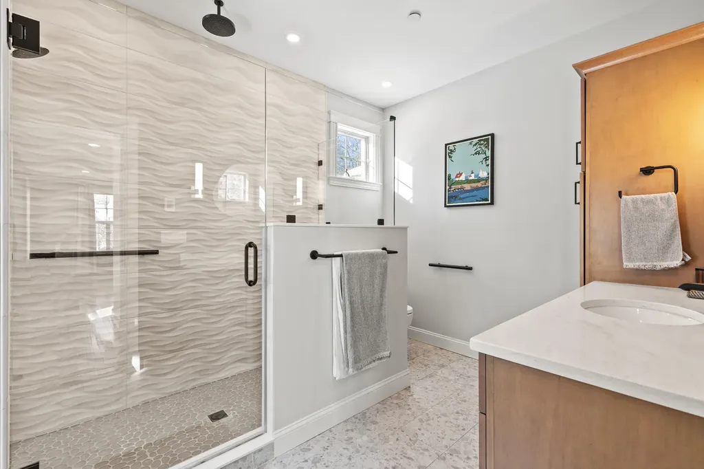 46 Ridgewood Drive Falmouth ME 04105