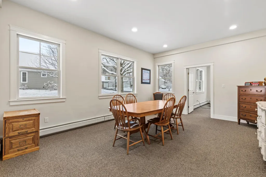 46 Ridgewood Drive Falmouth ME 04105