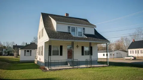 22 Jewett Street Skowhegan ME 04976