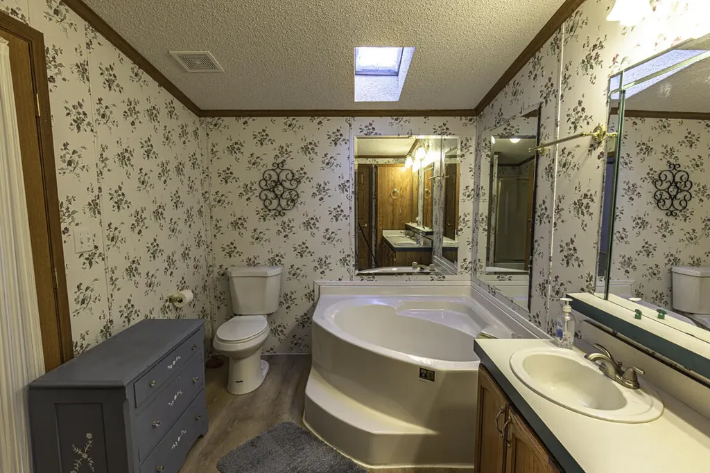 2 H Street Bangor ME 04401