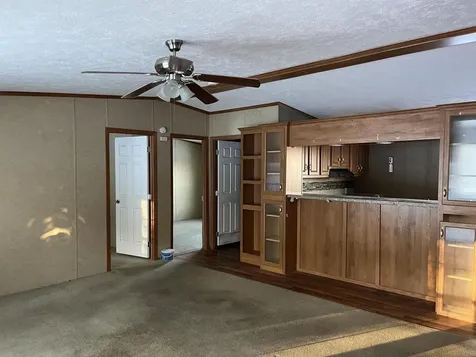 17 Averill Mobile Home Park Benton ME 04901