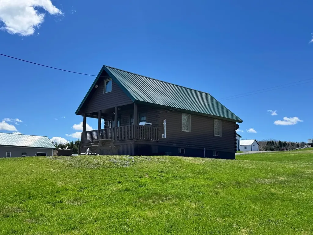 768 Main Street Saint Agatha ME 04772