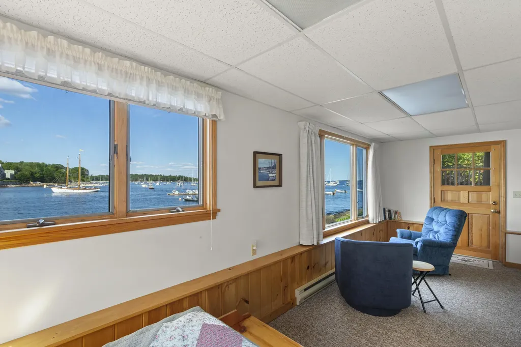 6 Bay Road Camden ME 04843
