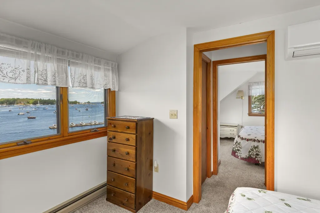 6 Bay Road Camden ME 04843