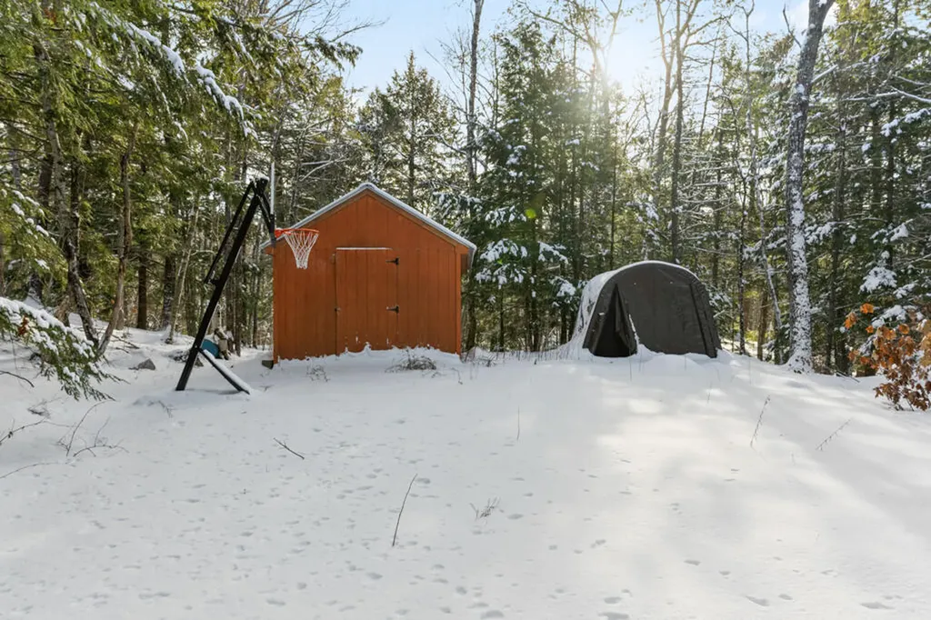 1006 Bakerstown Road Poland ME 04274