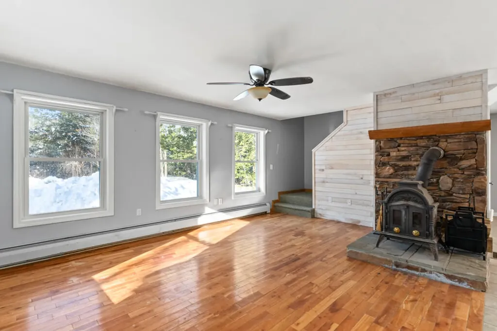 1006 Bakerstown Road Poland ME 04274