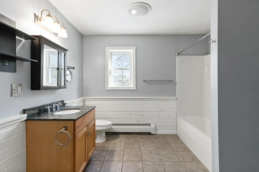 1006 Bakerstown Road Poland ME 04274