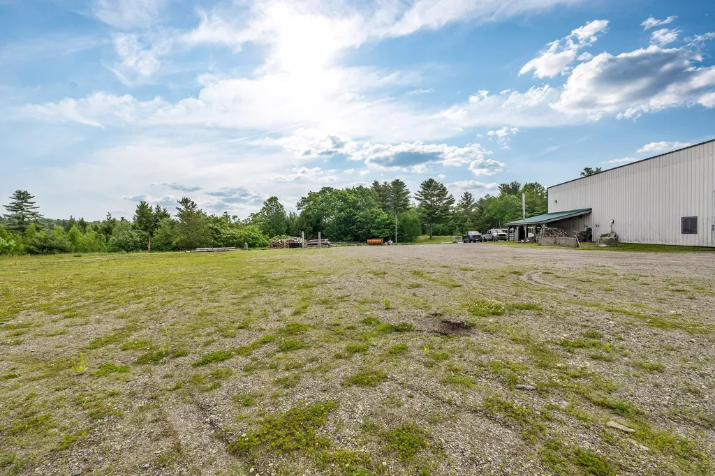 163 Main Road N Frankfort ME 04438