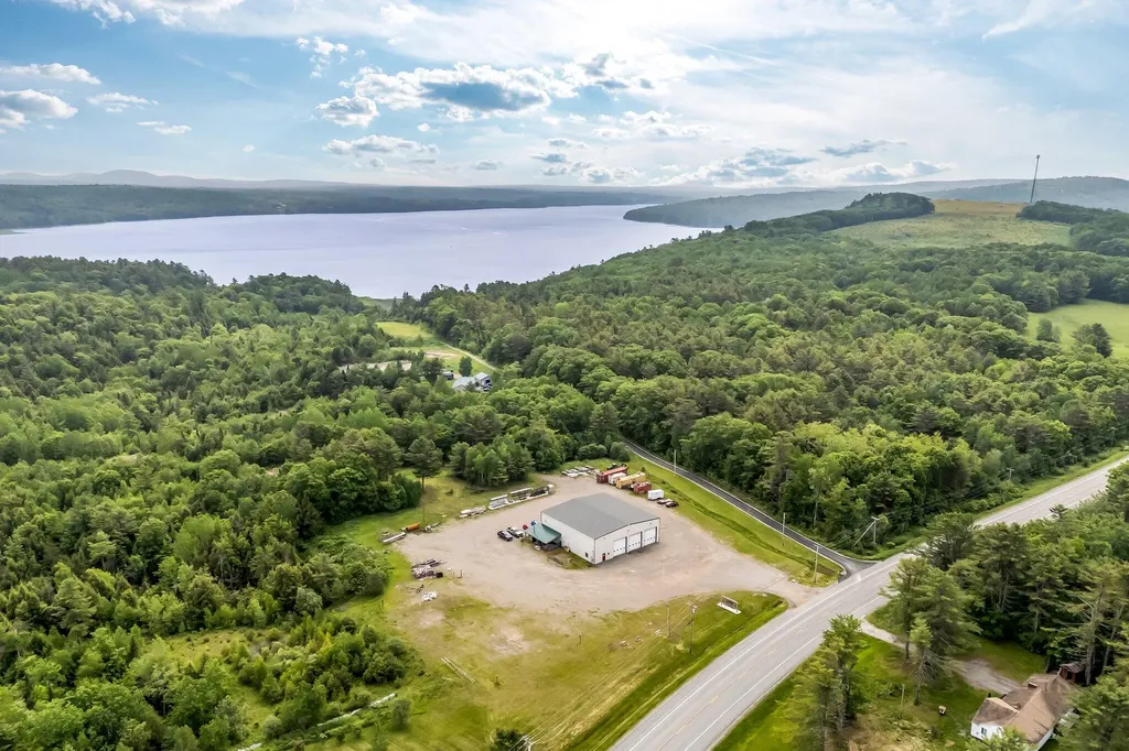 163 Main Road N Frankfort ME 04438