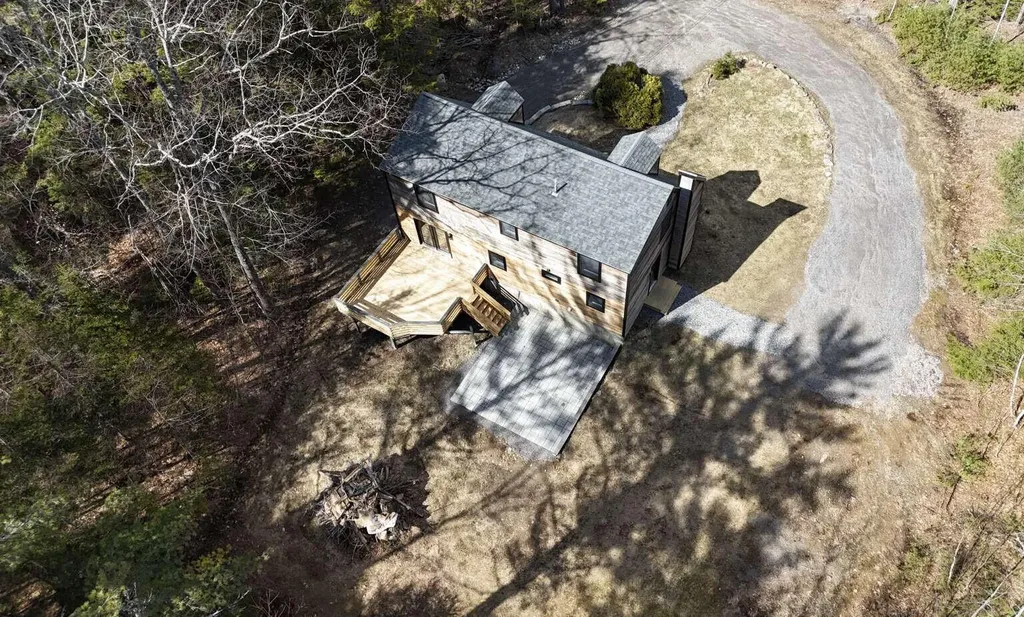 80 Old Bath Road Wiscasset ME 04578