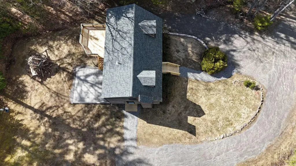 80 Old Bath Road Wiscasset ME 04578