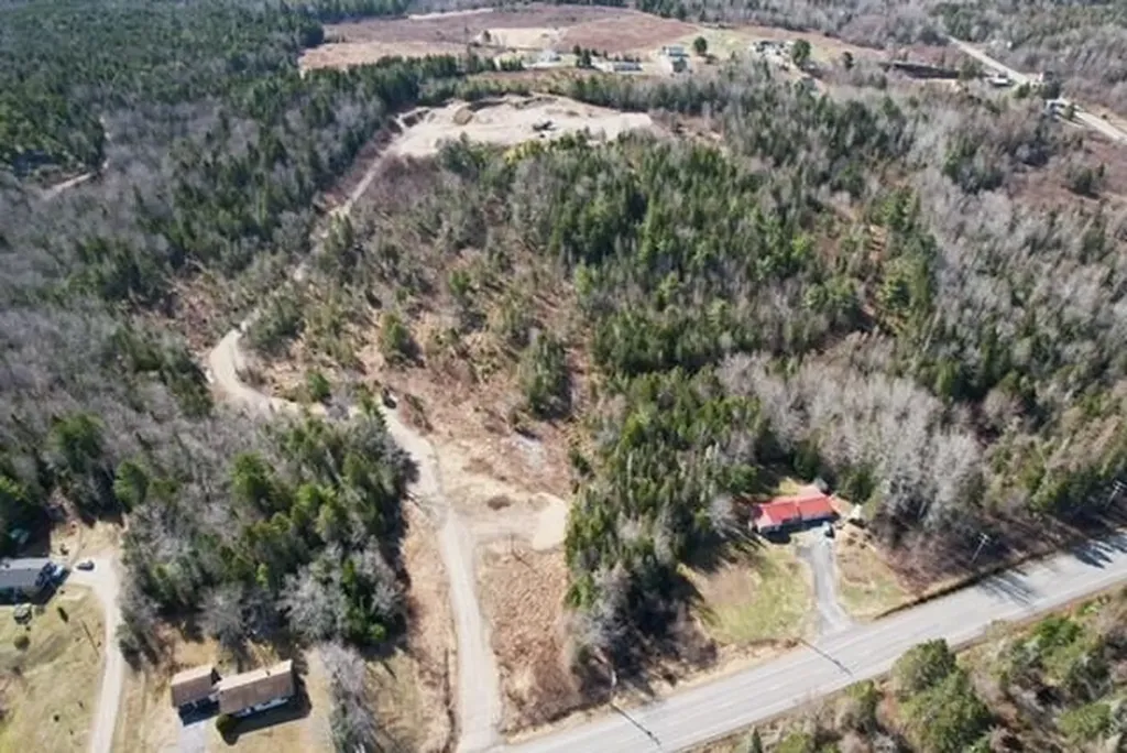 1014 Us Route 1 Jonesboro ME 04648