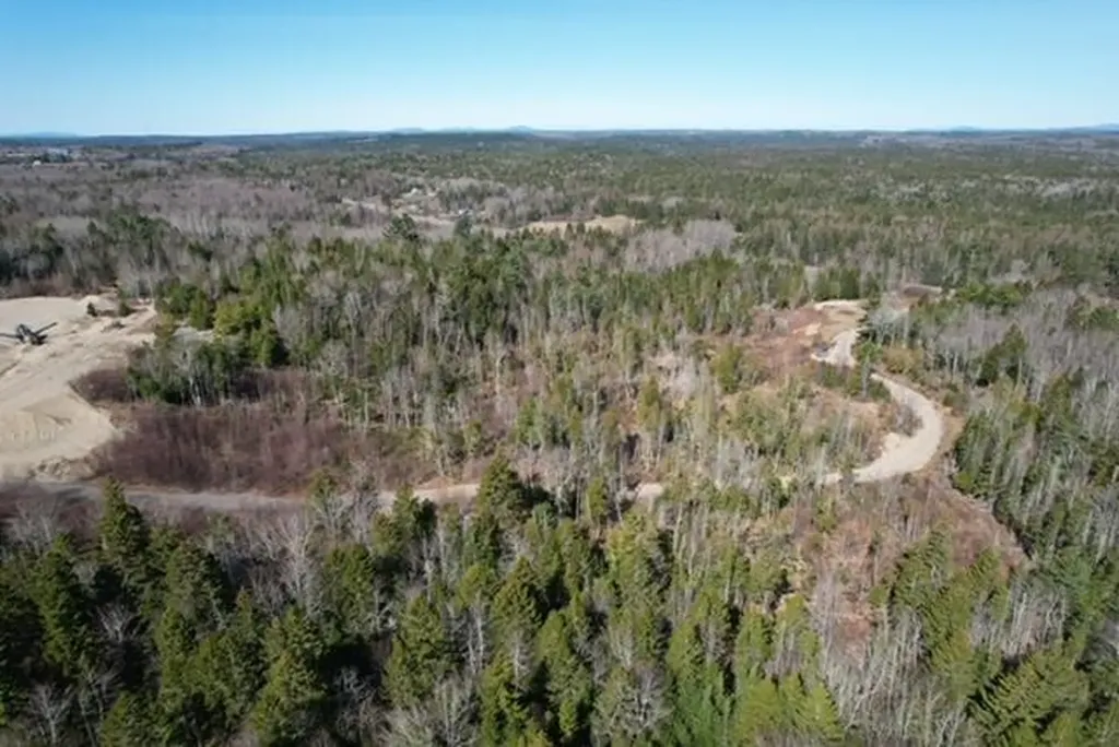 1014 Us Route 1 Jonesboro ME 04648