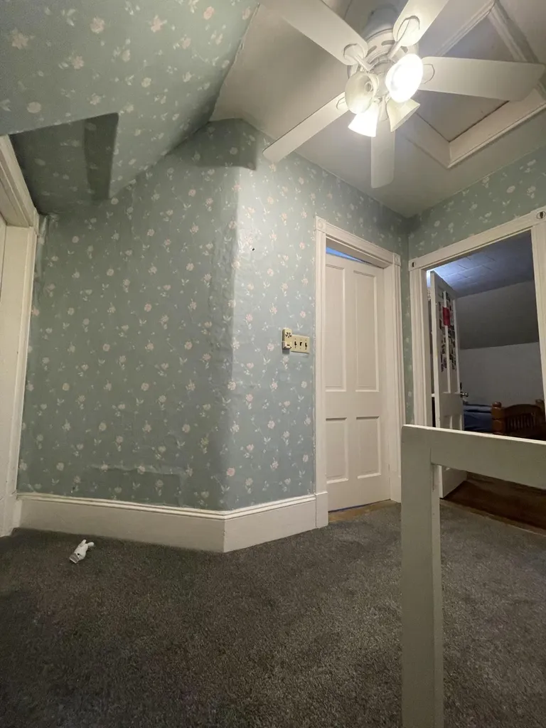 61 Park Street East Millinocket ME 04430
