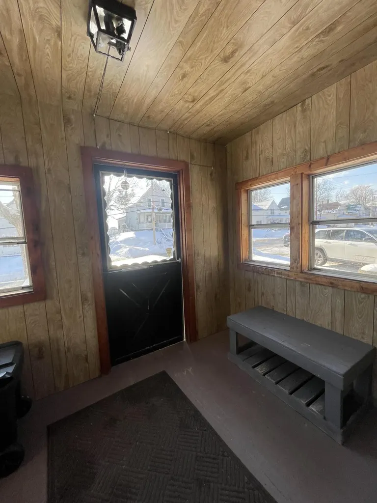 61 Park Street East Millinocket ME 04430