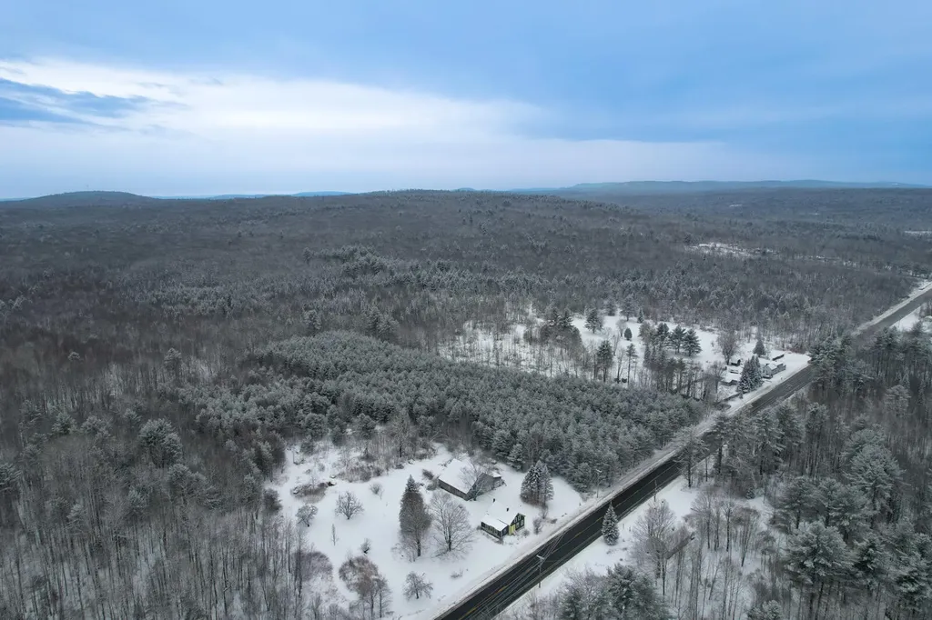 692 Mercer Road Norridgewock ME 04957