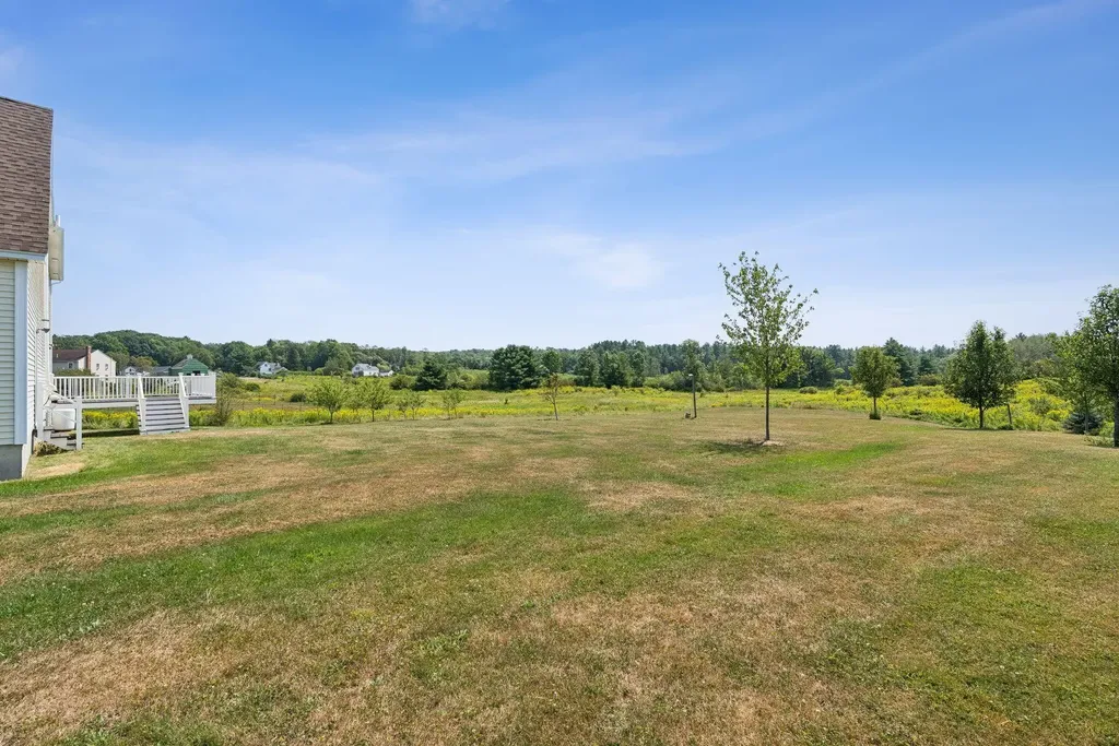 22 Linsausiq Way Falmouth ME 04105