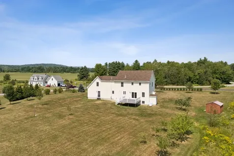 22 Linsausiq Way Falmouth ME 04105