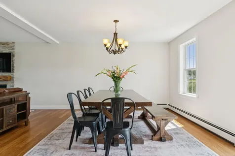 22 Linsausiq Way Falmouth ME 04105