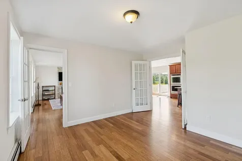 22 Linsausiq Way Falmouth ME 04105
