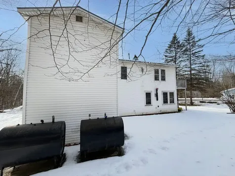 2509 Essex Street Orono ME 04473