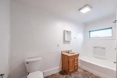 673 River Avenue Gardiner ME 04345