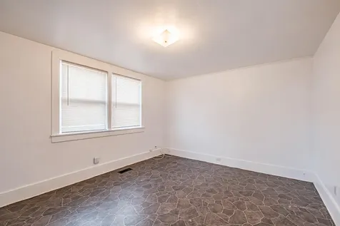 673 River Avenue Gardiner ME 04345