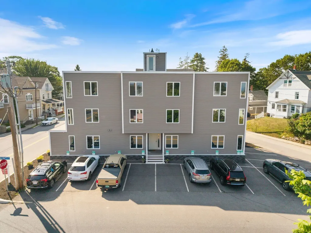 88 Union Avenue Old Orchard Beach ME 04064