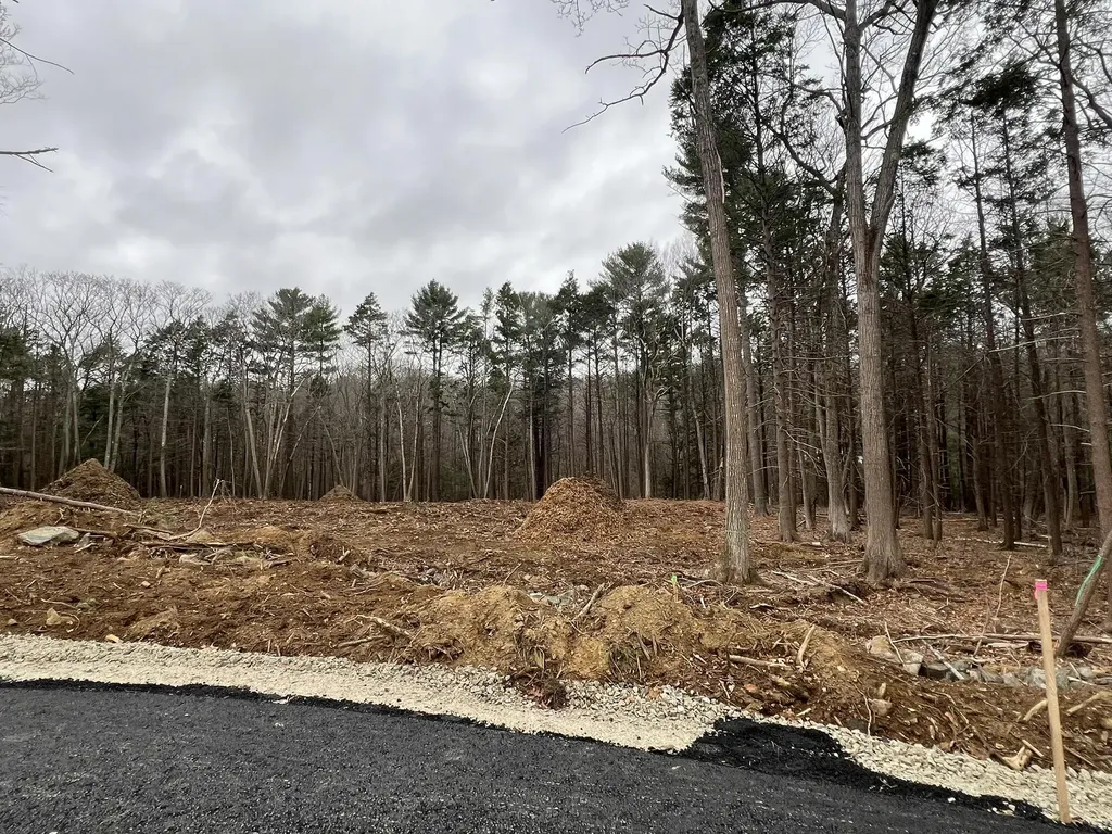 13 Washburn Farm Lane Kittery ME 03905