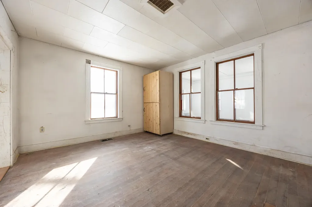 42 1st Street Milo ME 04463