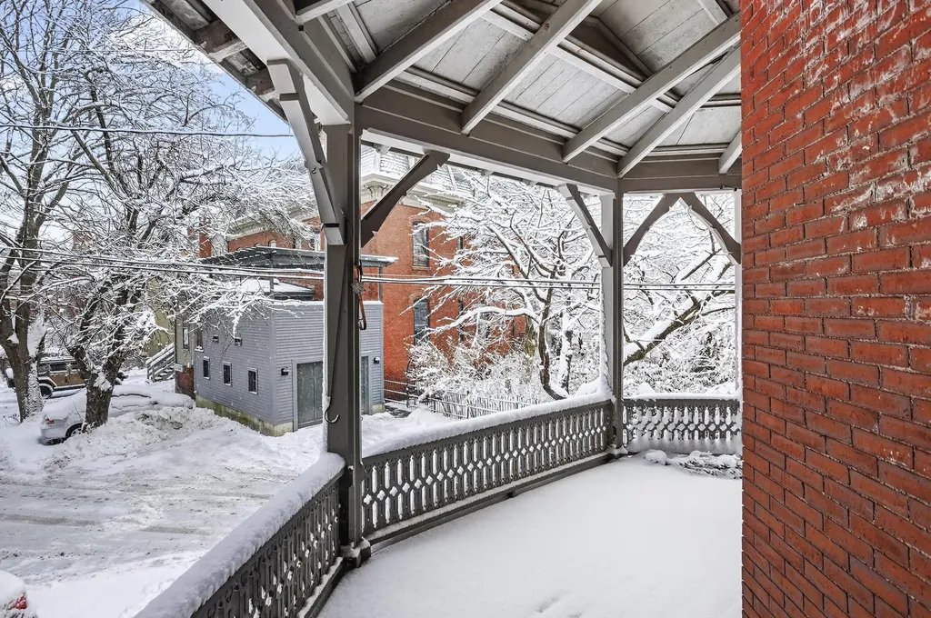 117 Pine Street Portland ME 04102