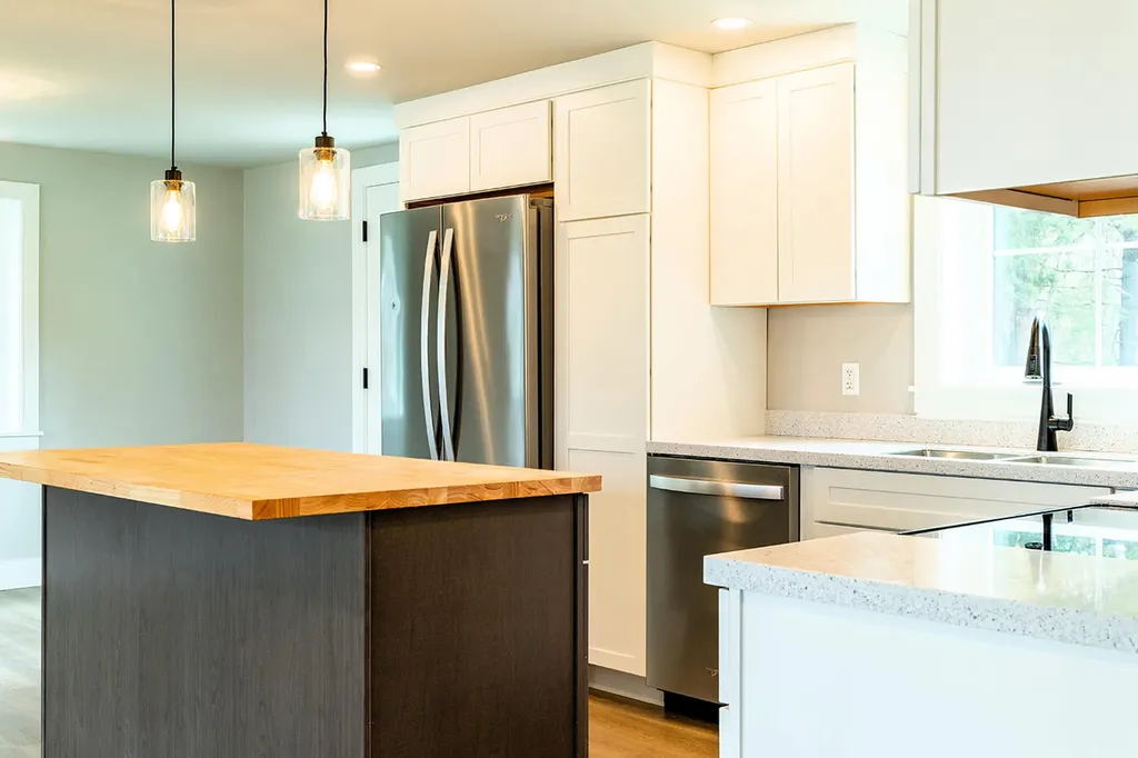 162 Waldo Avenue Belfast ME 04915
