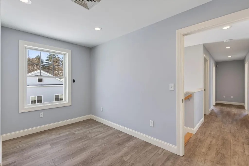 630 Roosevelt Trail Windham ME 04062