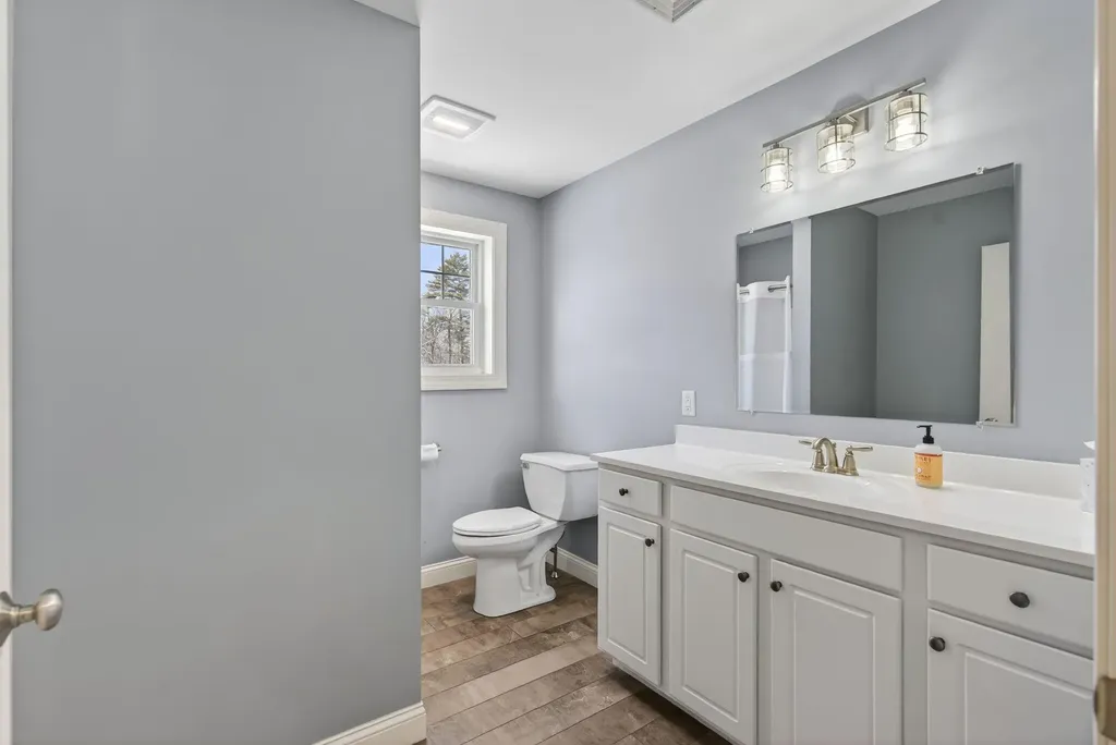 630 Roosevelt Trail Windham ME 04062