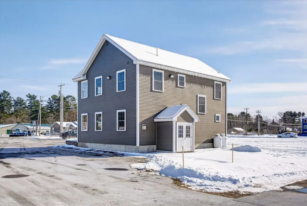 630 Roosevelt Trail Windham ME 04062