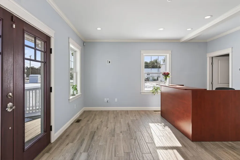 630 Roosevelt Trail Windham ME 04062