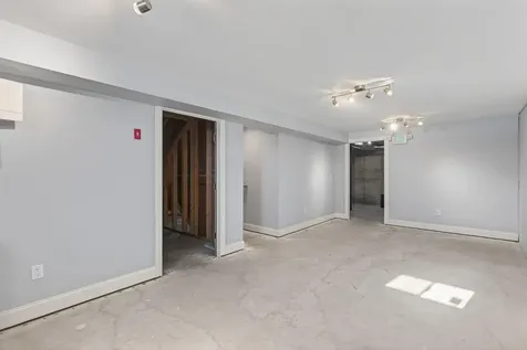 630 Roosevelt Trail Windham ME 04062