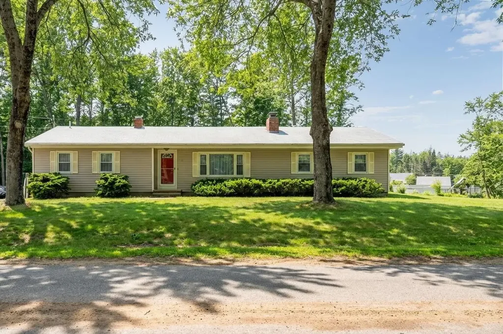 68 Leonard Lane Old Town ME 04468