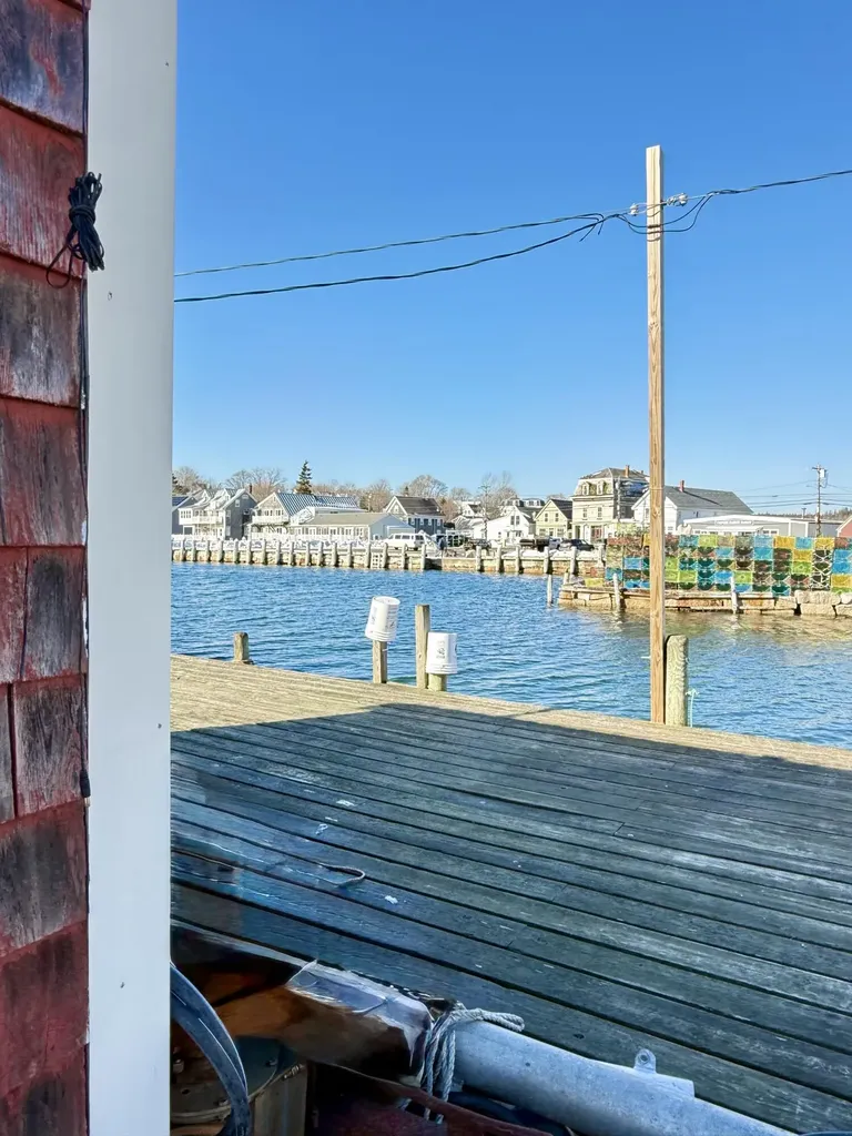 13B Clamshell Alley Vinalhaven ME 04863