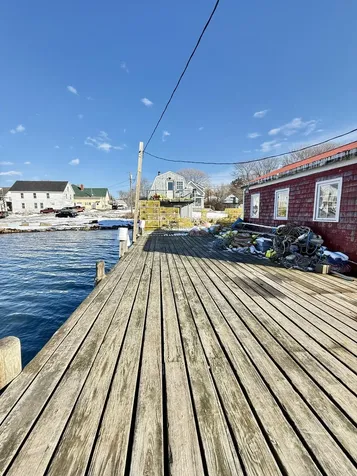 13B Clamshell Alley Vinalhaven ME 04863