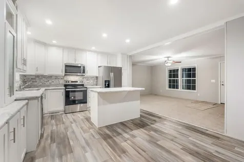 10 Short Street Winthrop ME 04364