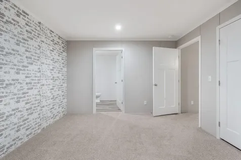 10 Short Street Winthrop ME 04364