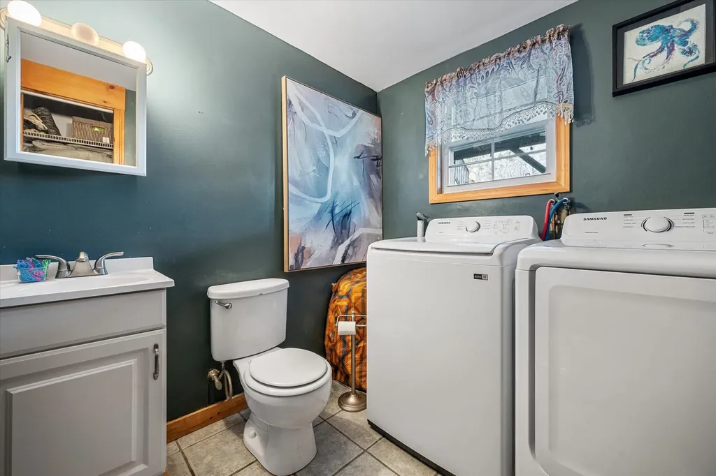 169 Thornton Road Bangor ME 04401
