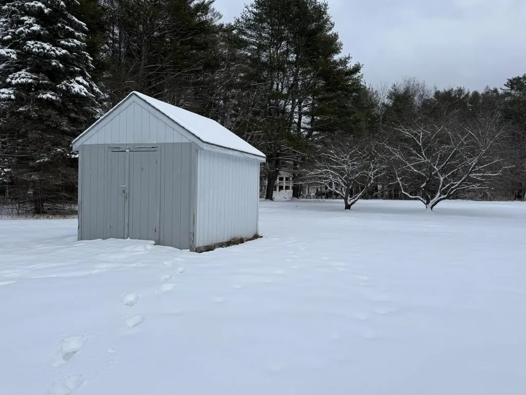 37 Pleasant Street Milo ME 04463