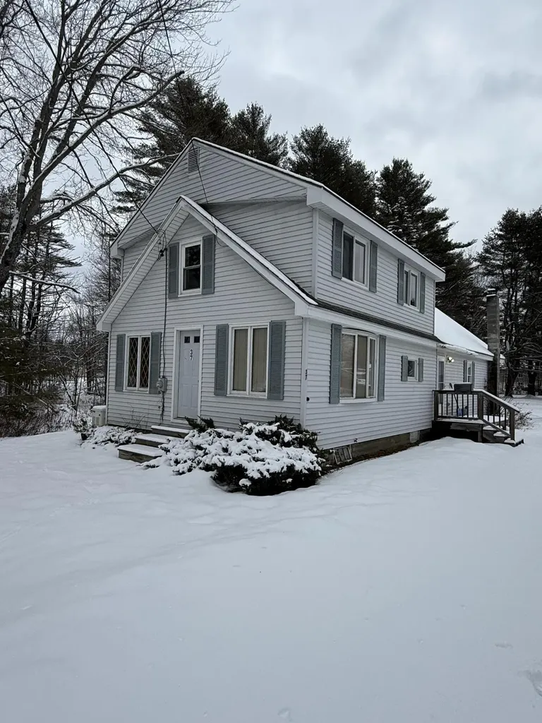 37 Pleasant Street Milo ME 04463