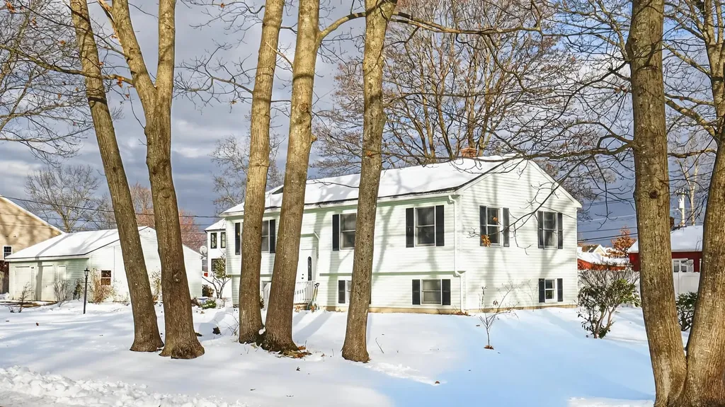 14 Fairfield Road Scarborough ME 04074