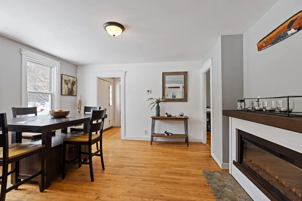 675 River Road Leeds ME 04263