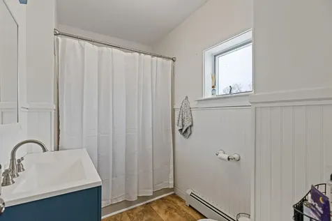 675 River Road Leeds ME 04263