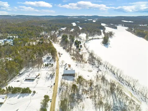 675 River Road Leeds ME 04263