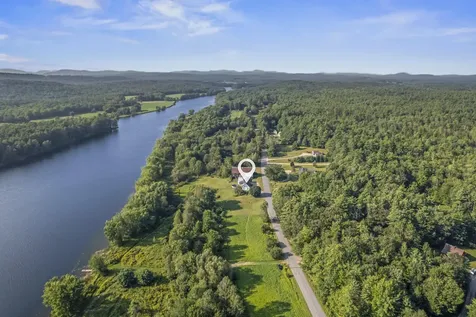675 River Road Leeds ME 04263